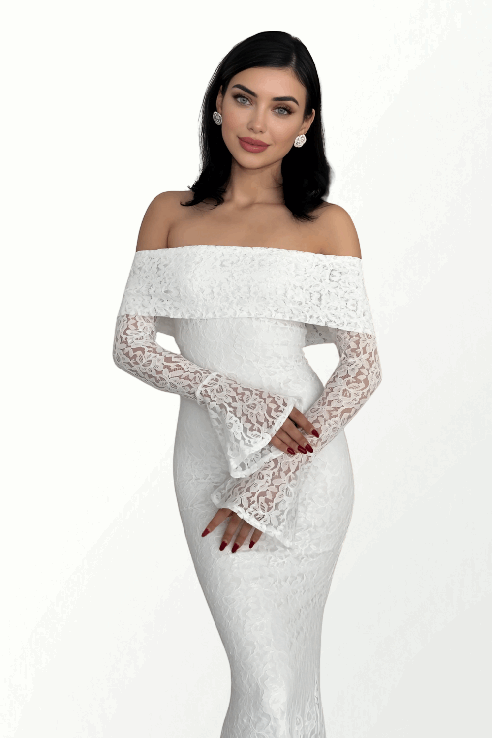 STRAPLESS ABITO IN MERLETTO WITH SLEEVES