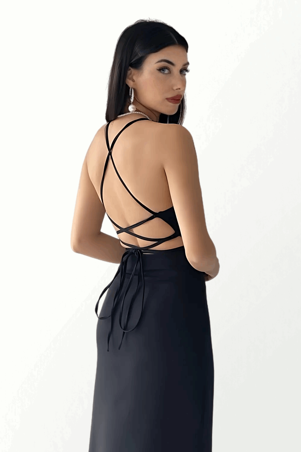 BACKSTRAPDRESS WITH SLIT