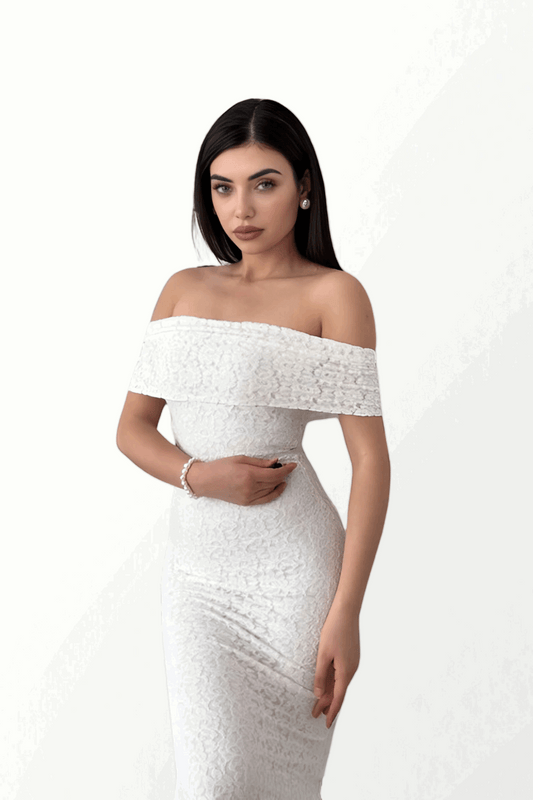 STRAPLESS ABITO IN MERLETTO